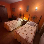 La Almazara Del Cristo Serradilla