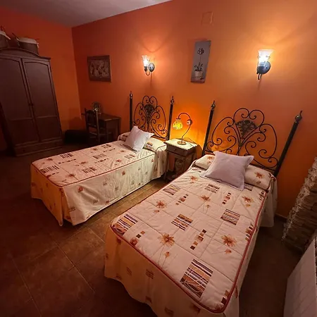 La Almazara Del Cristo Серрадилья