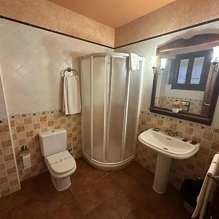 La Almazara Del Cristo * Серрадилья