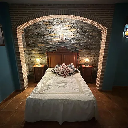 La Almazara Del Cristo Kır Evi