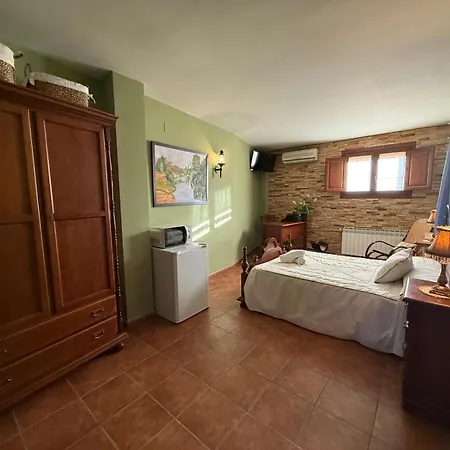 La Almazara Del Cristo * Серрадилья