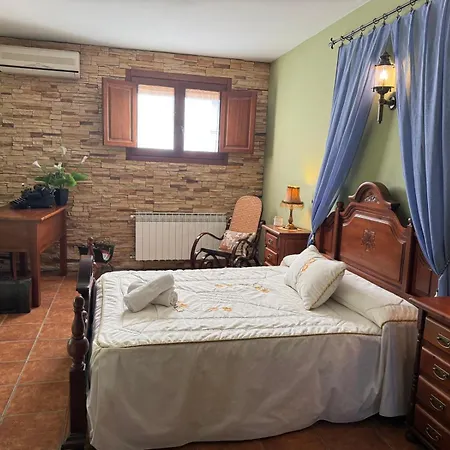 La Almazara Del Cristo Серрадилья