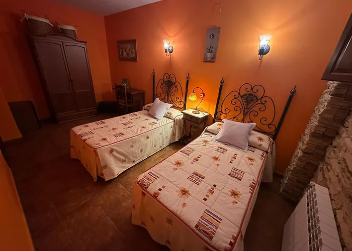 La Almazara Del Cristo Serradilla